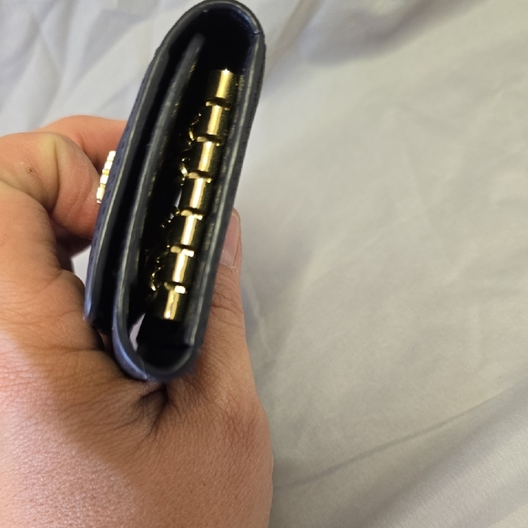 Tory Burch Navy Wallet KEY HOLDER with Gold Logo - Picture 4 of 8